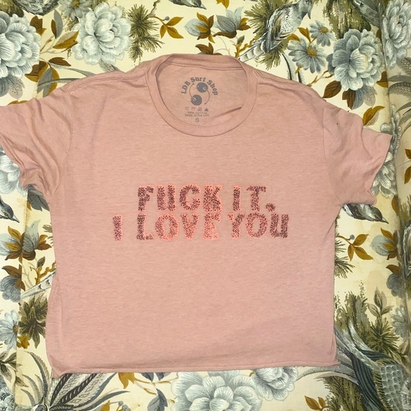 Lana Del Rey - Limited Edition “Fuck it, I love you.” Concert Crop Top - Picture 1 of 2